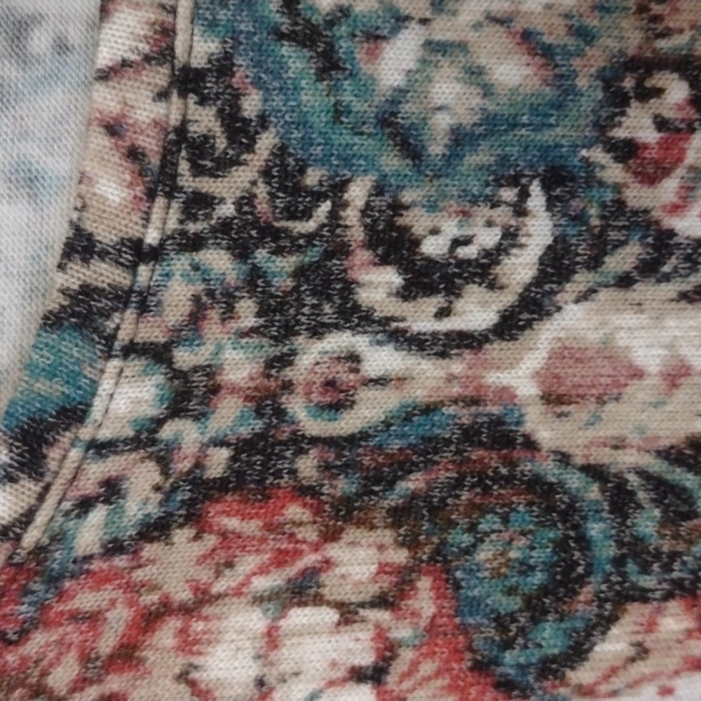 4X Catherines lightweight sweater knit top - Picture 4 of 5